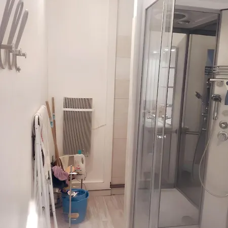 Agreable A De 35 M² Avec Parking Prive Lejlighed *