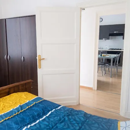 Agreable A De 35 M² Avec Parking Prive * Jonzac